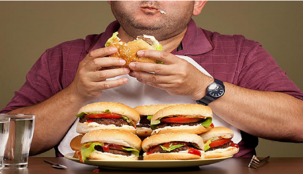 Binge Eating Disorder: Risk, Causes, Symptoms and ...
