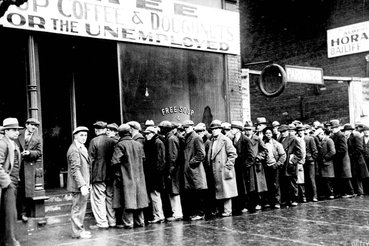 Great Depression: Causes, Effects and History