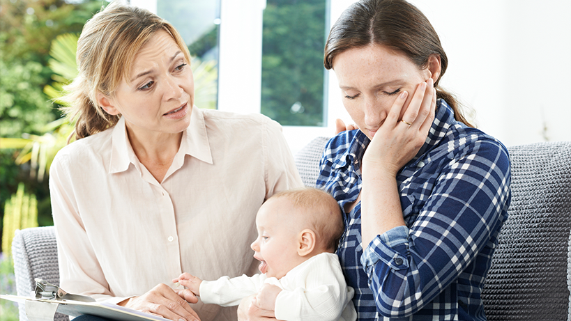 Postpartum depression: Causes, symptoms and treatment ...